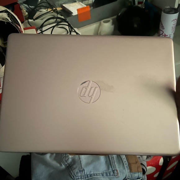 HP Rose Gold Laptop - Picture 1 of 2